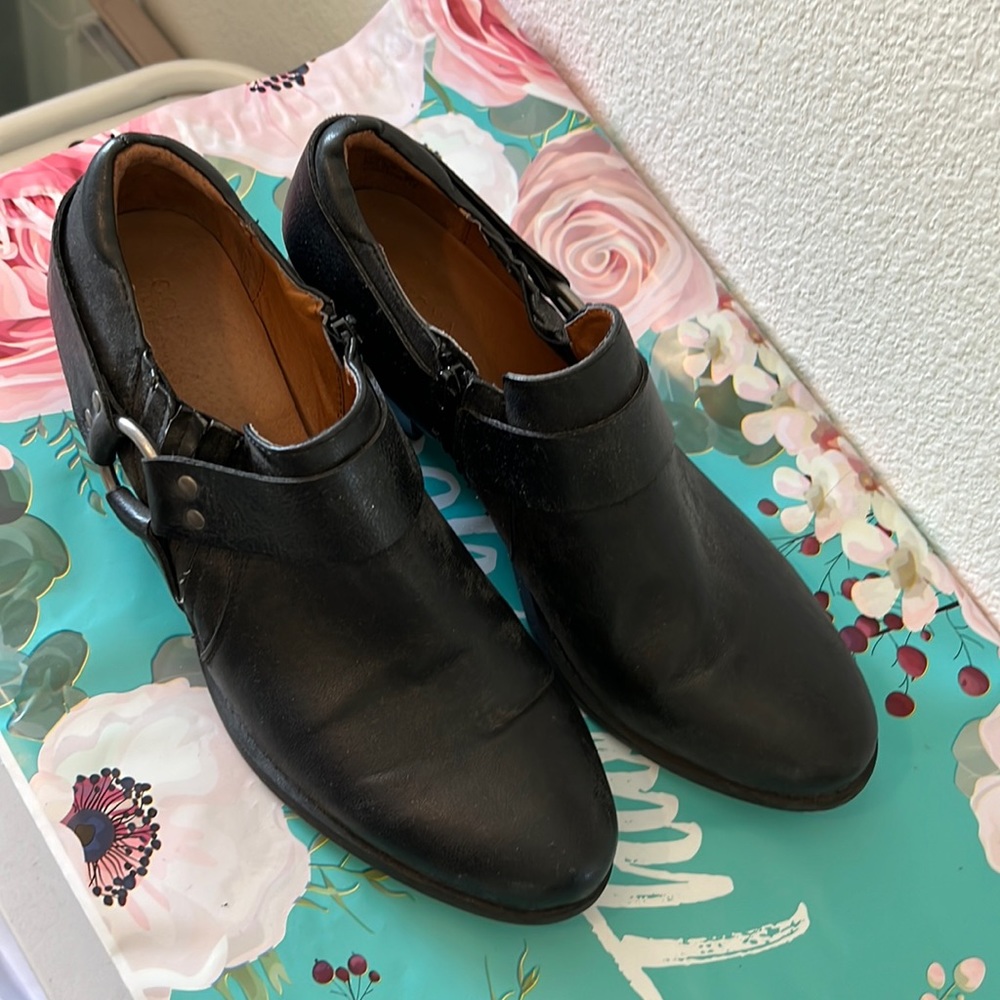 Black ankle shoes size 11 kohls